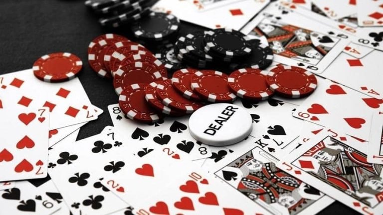 8k815 platform overview showing live casino and slot games for Filipino players